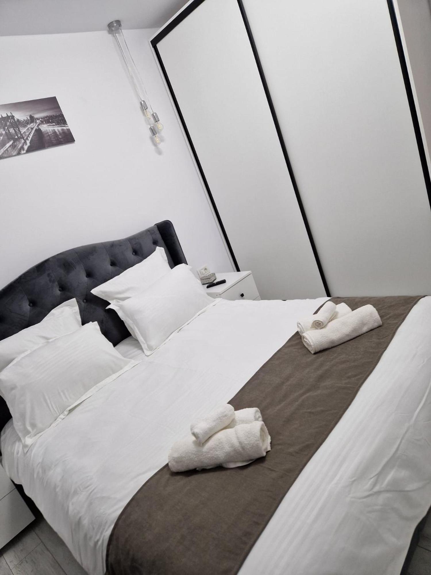 Tag Apartament Timisoara Esterno foto